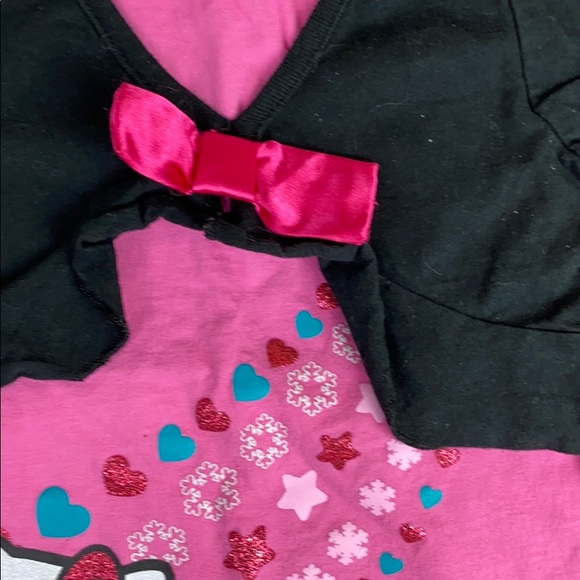 5/$10 • hello kitty girls ruffle shirt • size 4 - Picture 4 of 6